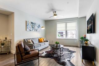 Peaceful Condo Walking Distance to Bourbon Street - New Orleans - 6