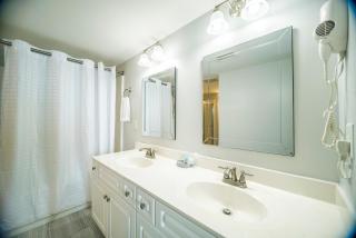 Crescent Keyes 1110 - Oceanfront - Crescent Beach Section - 1