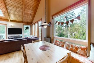 Spyhop Hideaway - MCA #50619 - Manzanita - 2