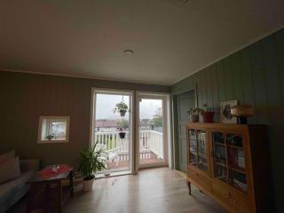 Island life! 2,5 bedroom house. - Vigra - 2
