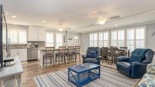 Flip Flop Inn - 3rd Row - Cherry Grove Section - Myrtle Beach - 6