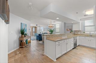 Hyperion Towers 201 - Oceanfront - Cherry Grove Section - Myrtle Beach - 2
