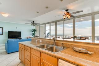 Gulf Shores Beachfront Condo w/ Community Pool! - 1