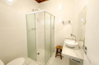 Dois Quartos Suítes em Ubatuba Beira-Mar na Praia da Enseada Hospedagem Barato Simples Pé na Areia Aluguel Temporada - 7