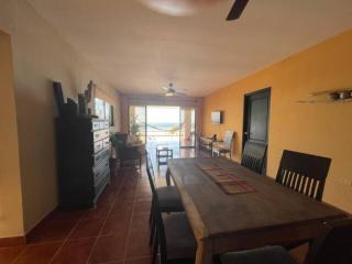 Amahula Beach House, Pool and Surf - Salinas - 5