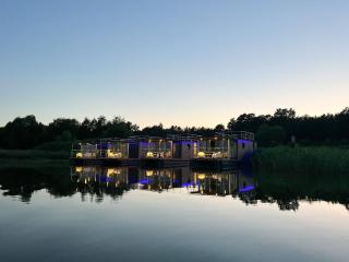 Houseboat in azy near Baltic Sea & Lake Jamno - 6