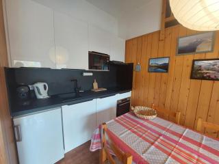 Courchevel - Appartement 2 Pièces avec Parking et Terrasse - FR-1-514-44 - 8