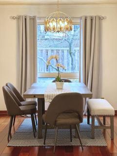 Elegant Spacious 4BR House in Upscale Neighborhood - Richmond Hill - 8