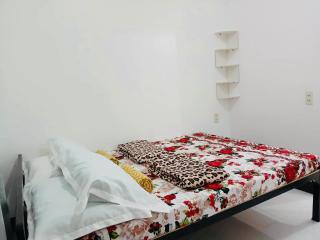 LR Hostel and Cafe - Moalboal - 7
