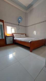 KHÁCH SẠN PHƯƠNG LAM - Cu Lao Thu - 8