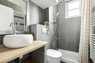 Charming top floor near Montmartre - Parijs - 6