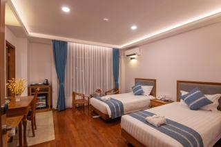 Dragon Phoenix Hotel - Mandalay - 4