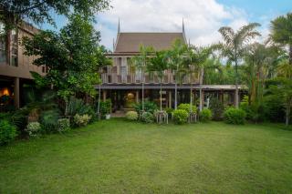Syama Residence and Café - 0