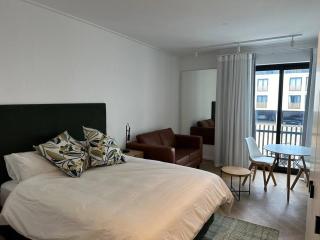 237 Nine Palms Luxury Studio - 3