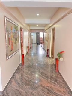 StayGuru Park View Residency - Bhuj - 8