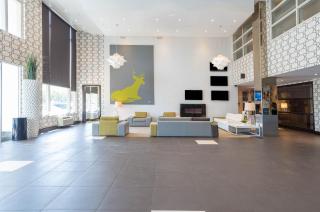 Sandman Hotel & Suites Calgary South - Calgary - 5