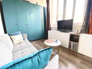The Artist - Clichy - 9