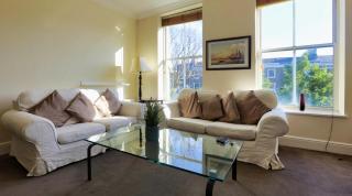 Walking distance to Grafton St - Dublin - 1