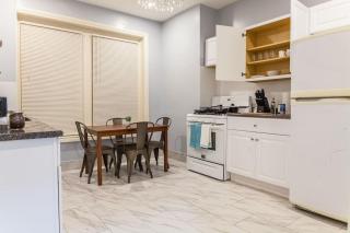 Urban 2BDRM w/ QueenBed+Mercy+Bills+TV+Work - Buffalo - 8
