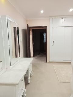 4-Bedroom Elegant and Spacious AC Apartment only for families, Prime Location, Just 100m from Main Road! - 2