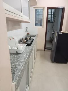 3-Bedroom Elegant and Spacious AC Apartment only for families, Prime Location, Just 100m from Main Road! - Hyderabad - 2