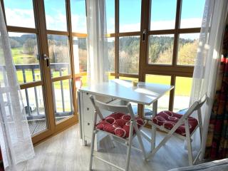 Ferienwohnung "Heidi" mit traumhaftem Ausblick - Hillstett - 4