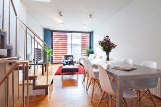 My Space Emirates - Park Güell Triplex with Private Terrace - 5