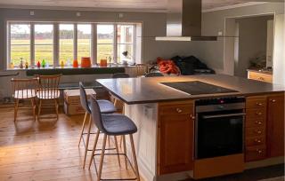 4 Bedroom Awesome Home In Jönköping - Jönköping - 7