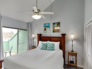 Cozy Coastal Repose - Padre Island - 4