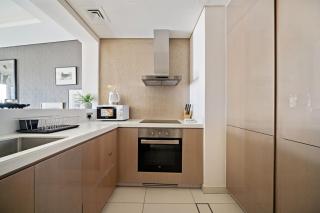 StoneTree - High Floor 1 BR in Business Bay - Dubai - 1