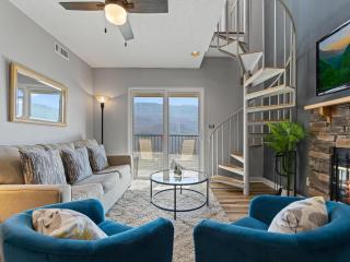 Smoky Sunrise Getaway - Deer Ridge Mountain Resort C305 - Gatlinburg - 0