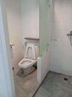 Royal Garden Home Hotel - Bangkok - 5