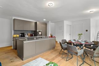 Lit Living - Luxury House - Box Spring - Parking - Exclusive Kitchen - 2