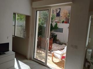 T3 53m² dans maison ville, terrasse, jardinet - Tolone - 0