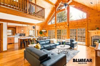 Berkshire Fall Chalet Sauna, Lake & Firepit - 5