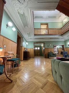 Guest House Top Floor - 1