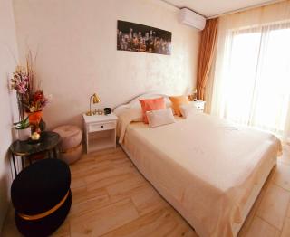 Andrew'S Apartment Central Mamaia - 5