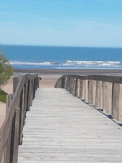 LAS TONINAS - CASAS DE PLAYA - a 50 metros del mar - Monte Hermoso - 9