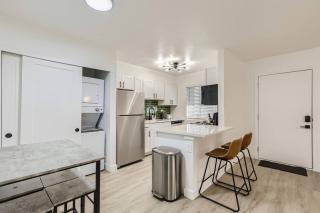 Cozy 2bd Near Phx Airportfreeparkingtvgym - Tempe - 0