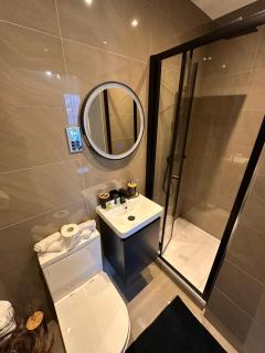 R3 - Newly renovated luxury Private En-Suite Room in Harborne Park Road - Birmingham - Birmingham - 5