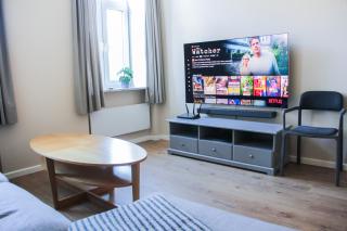 Luxury Renovated - 600 Mbit - 64 M2 - 65 inch TV - 0