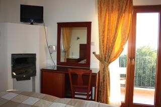 Tasia Mountain Hotel - 8