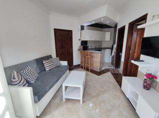 Sheraton street METRO - Hurghada - 8