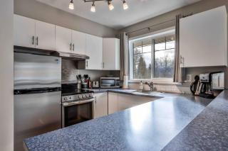 Big Mountain Views - Bright 2-story Corner Unit - Canmore - 6