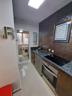 Modern 2 BR corner unit in the heart of Alicante - 1
