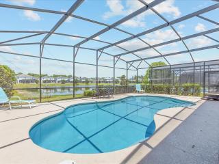 6BR w Heated Pool + 9MI to Disney + Sleeps 14 - 1