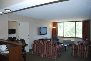 Ramada by Wyndham Triangle/Quantico - 6