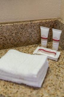 Sacramento Inn & Suites - Sacramento - 8