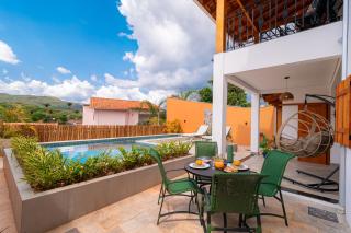 Solar da Matutina- Centro Histórico a 4 min da Rua do Lazer- Casa nova com piscina e vista maravilhosa - Pirenópolis - 1
