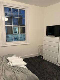4 Bedroom Entire Flat, Kings Cross Road - Londra - 6